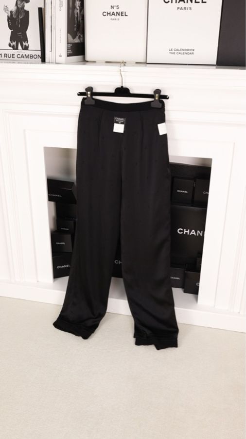 Chanel 95年黑色羊毛长裤-10
