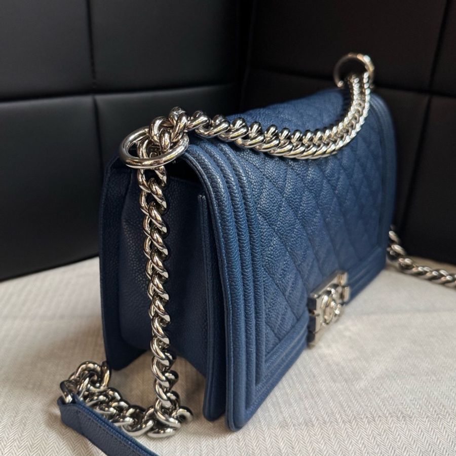 香奈兒Chanel 顆粒牛皮中號leboy-1