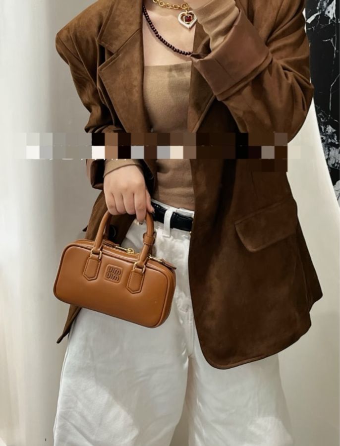 MIUMIU 繆繆 棕色保齡球 mini 底長19-6
