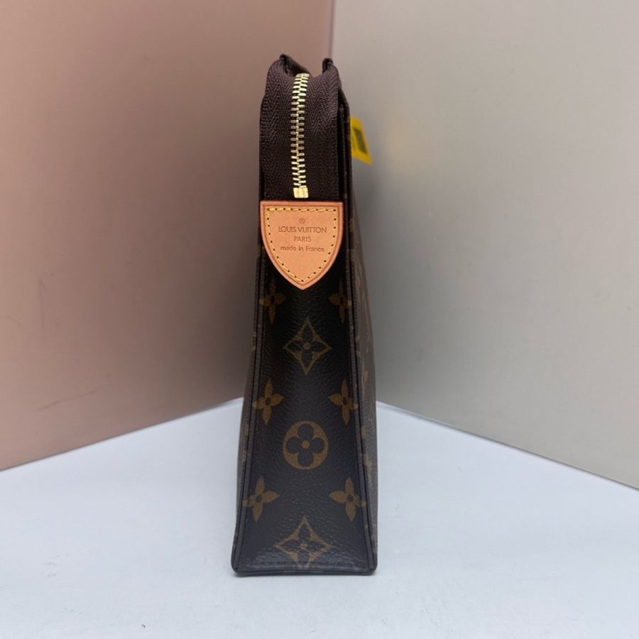 LV路易威登 Toiletry Pouch系列洗漱手拿包 26釐米 20年-3