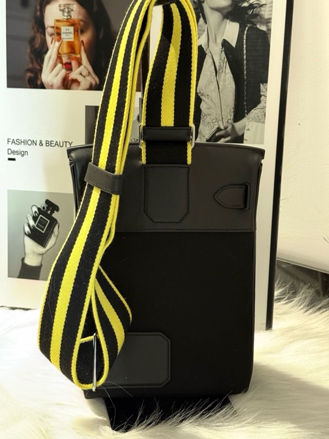 HERMES 愛馬仕 HAC 黑色帆布拼swift 皮 條紋布帶 銀扣 K刻 鑰匙鎖沒了-1