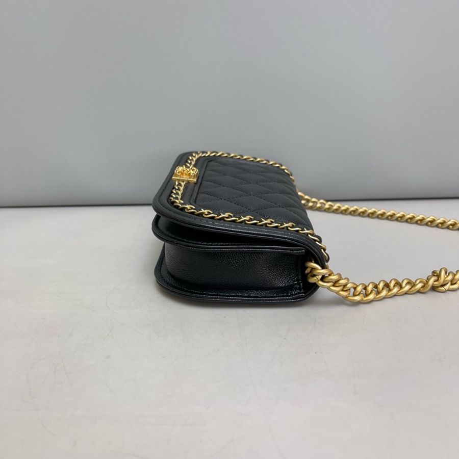 Chanel香奈兒 leboy 黑色全皮荔枝紋半月包 芯片款 尺寸 18.5×9.5×3.5 附件 塵袋-7