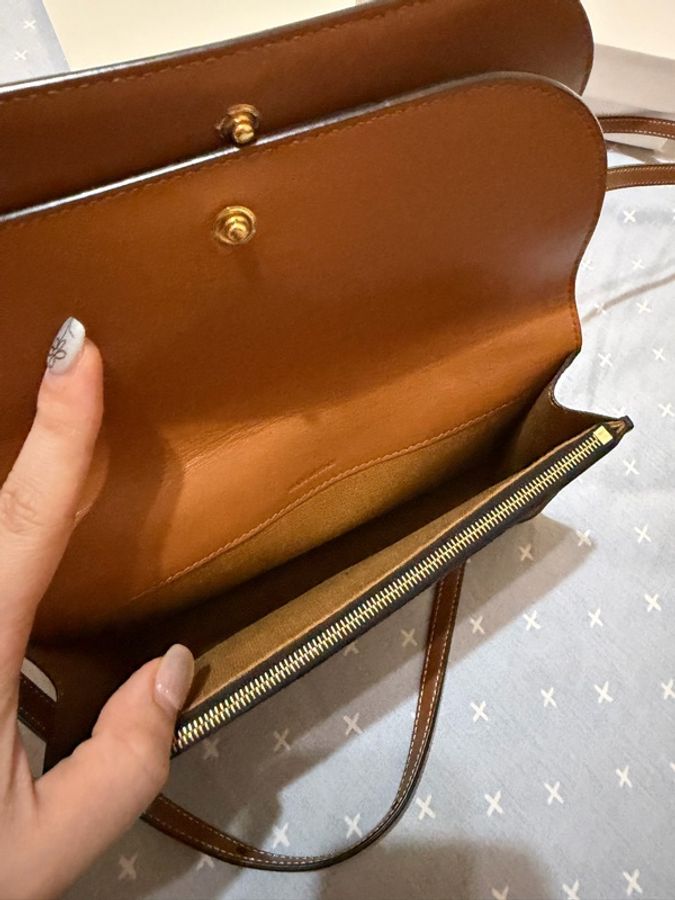 CELINE WOC-4