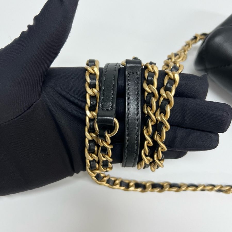 Chanel 香奈兒 黑色牛皮菱格金扣豆腐包 鐳射30開 尺寸18×12-6