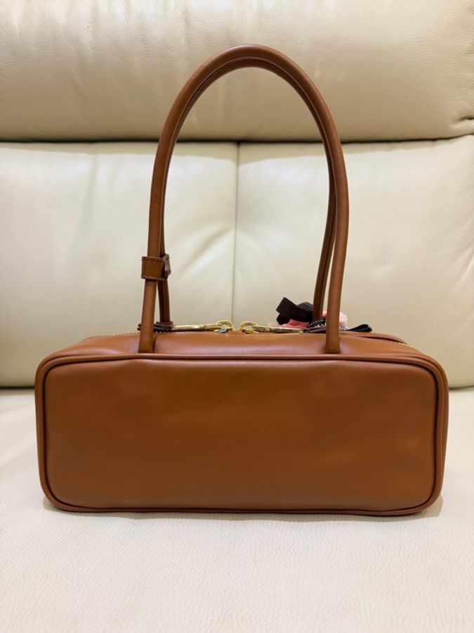 👜 MIU MIU Beau 皮革手袋(大款)✨ 專櫃已斷貨絕美干邑色 | 2026年3月購入 | 附正本購證+防塵袋+完整紙袋|全新大全配-4