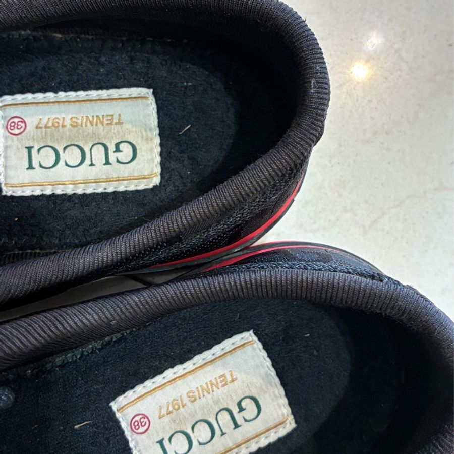 Gucci 黑色雙G側紅綠休閒鞋👟38-29