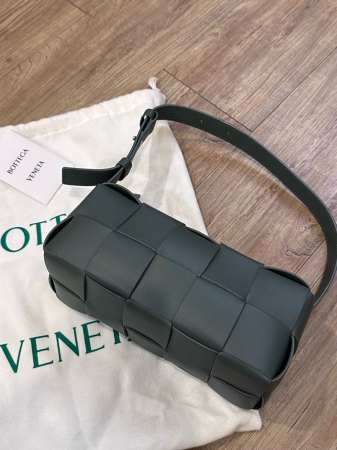 Bv bottega veneta brick cassette 肩背包-0