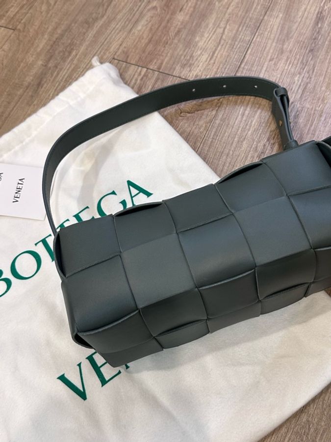 Bv bottega veneta brick cassette 肩背包-2