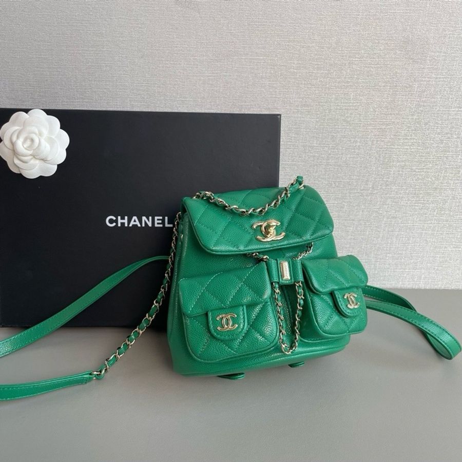 Chanel香奈兒🖤24ADuma綠色金扣荔枝皮 小號青蛙雙肩包🐸💗-4