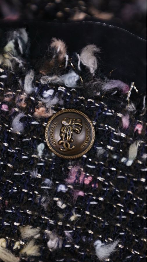 Chanel 04年秀款彩色编织两口袋黑色网纱滚边两口袋上衣外套-13