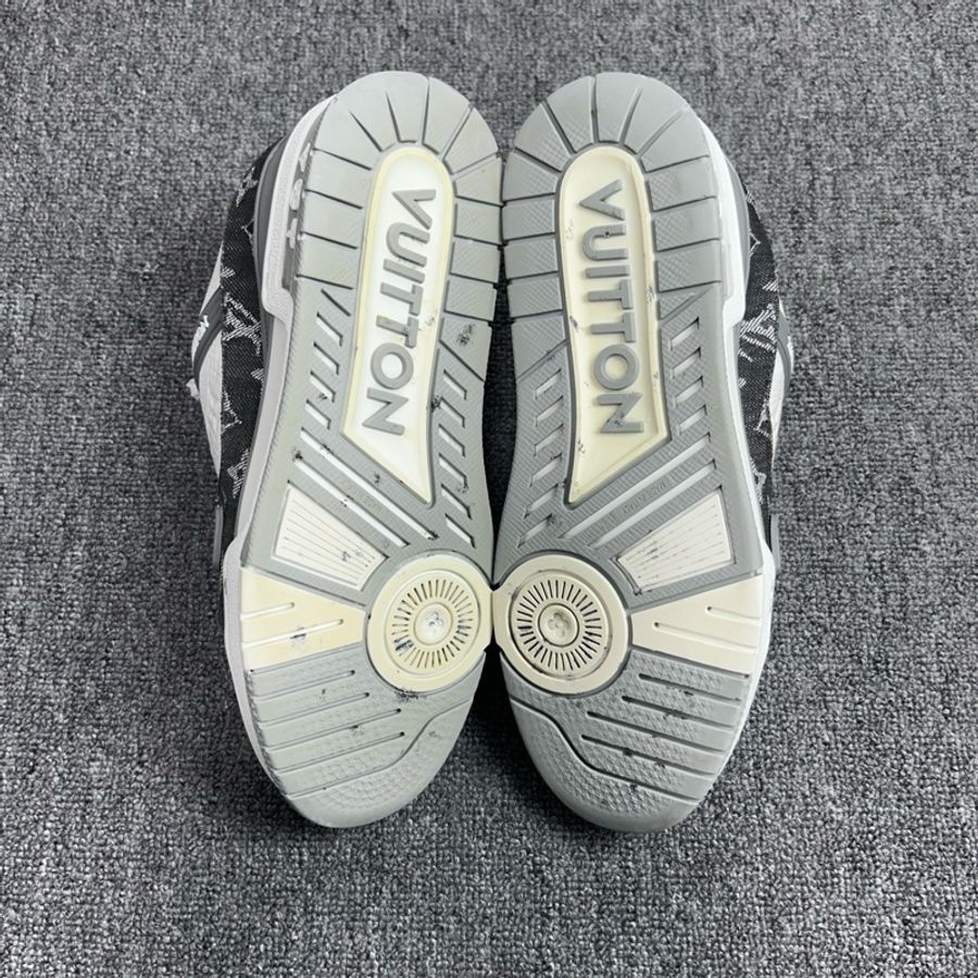 Louis Vuitton 路易威登 LV 灰白牛仔 Trainer 休閒鞋 /尺碼:40碼-6