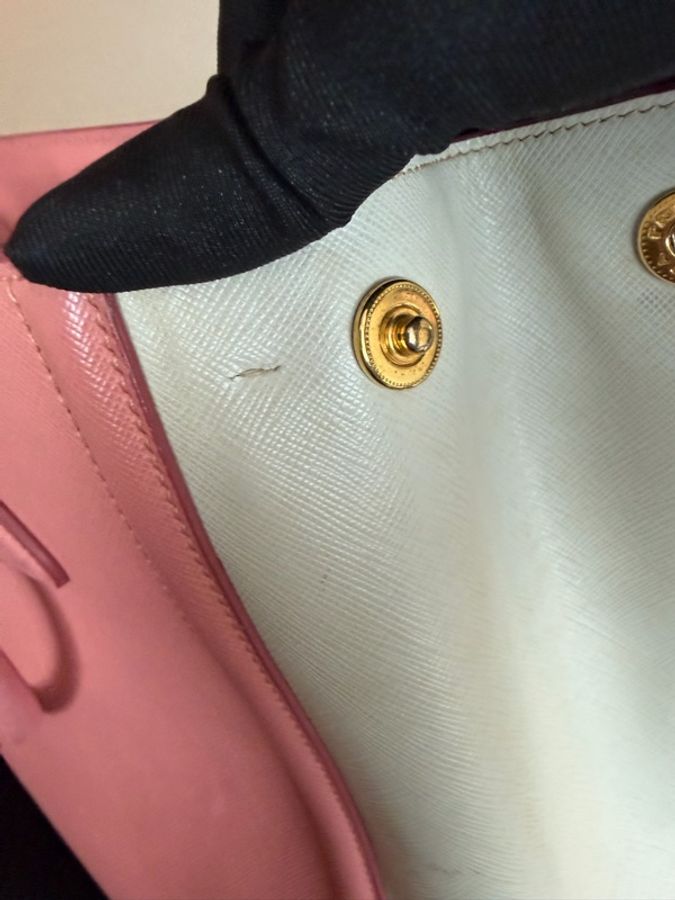 Prada/ Saffiano Lux 雙色皮革手提包-25