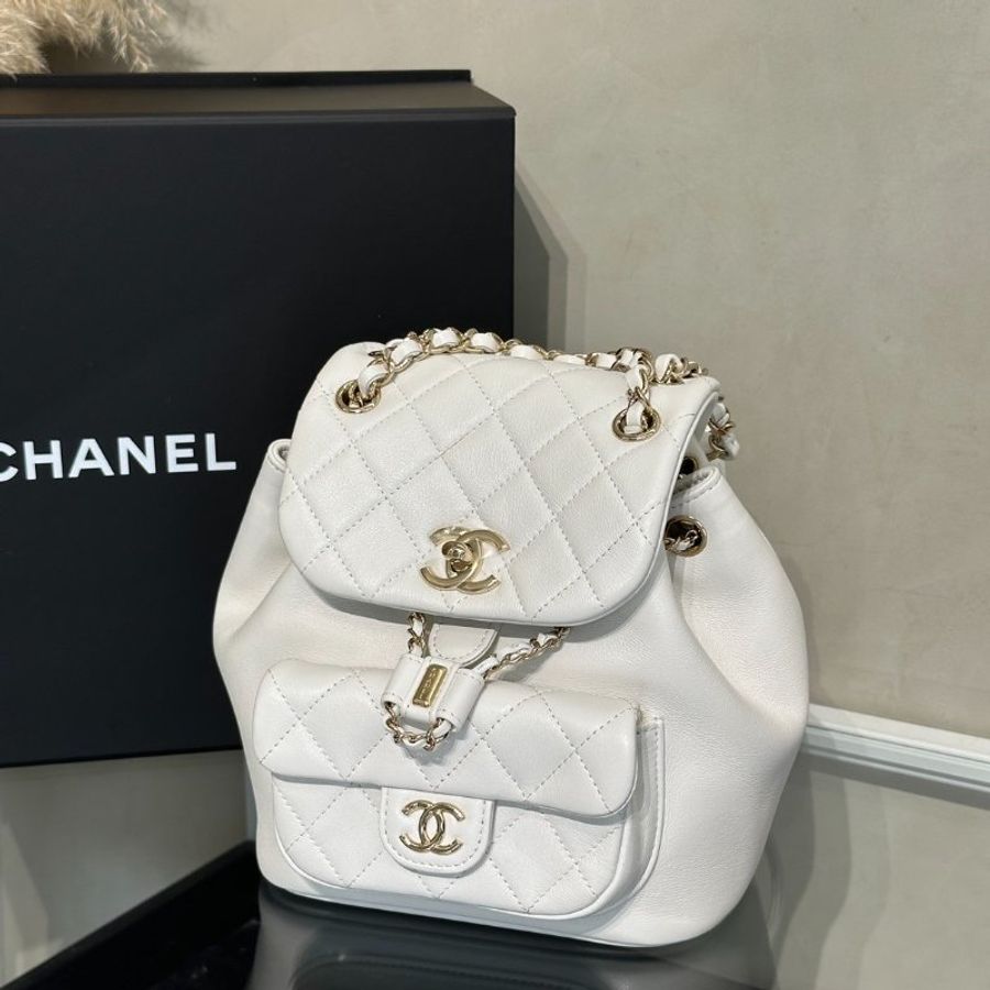 CHANEL Duma小牛皮後背包 - 小號白金-3