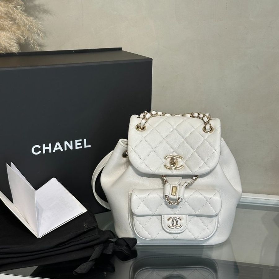 CHANEL Duma小牛皮後背包 - 小號白金-9