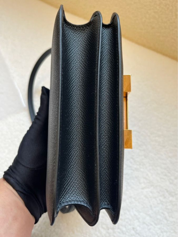 愛馬仕康康19黑色玫瑰金W刻,全新專櫃正品,全套附件齊全。Epsom皮材質,經典H扣設計,配黑色肩帶。-19