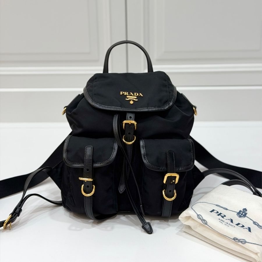 PRADA Ei Small Re-Nylon Backpack 金扣 尼龍 黑色 後背包 手提包 雙肩包 側背包-0