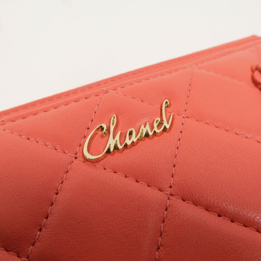 CHANEL 羊皮皮革Camellia Clutch長錢包-10