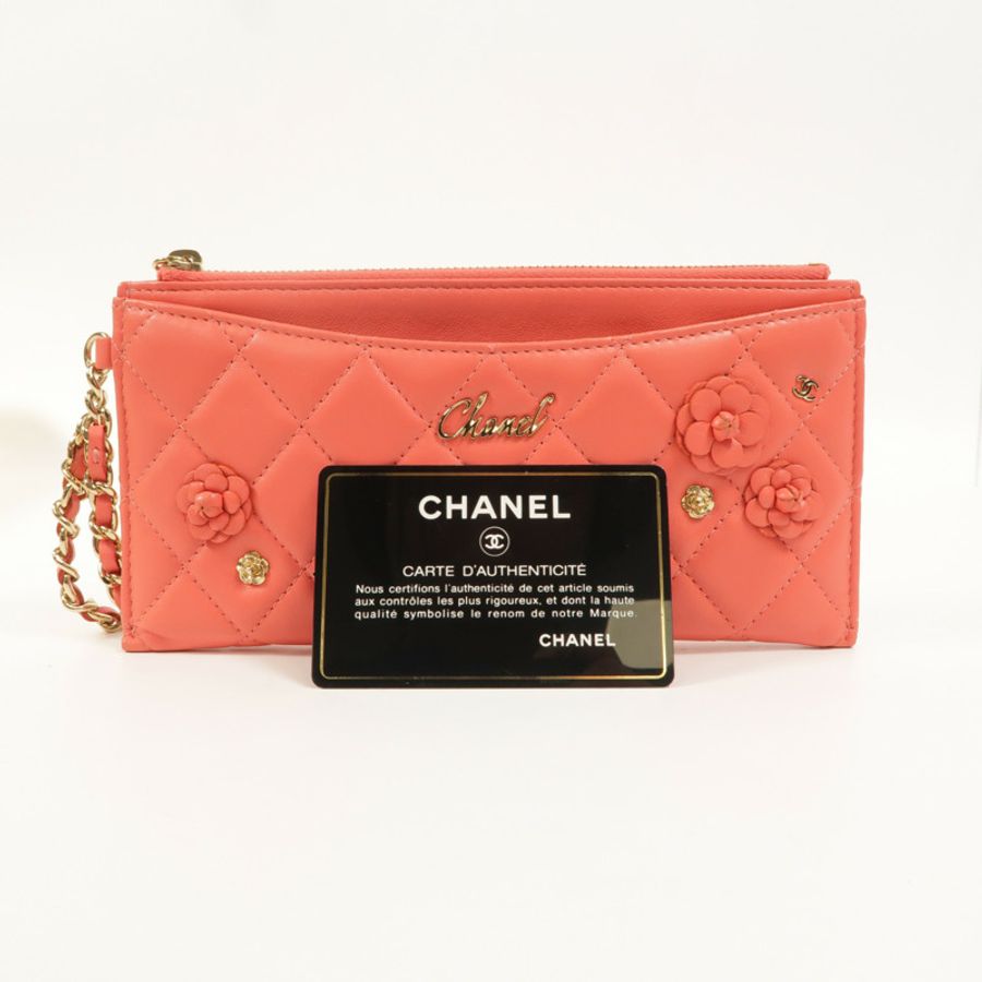 CHANEL 羊皮皮革Camellia Clutch長錢包-12