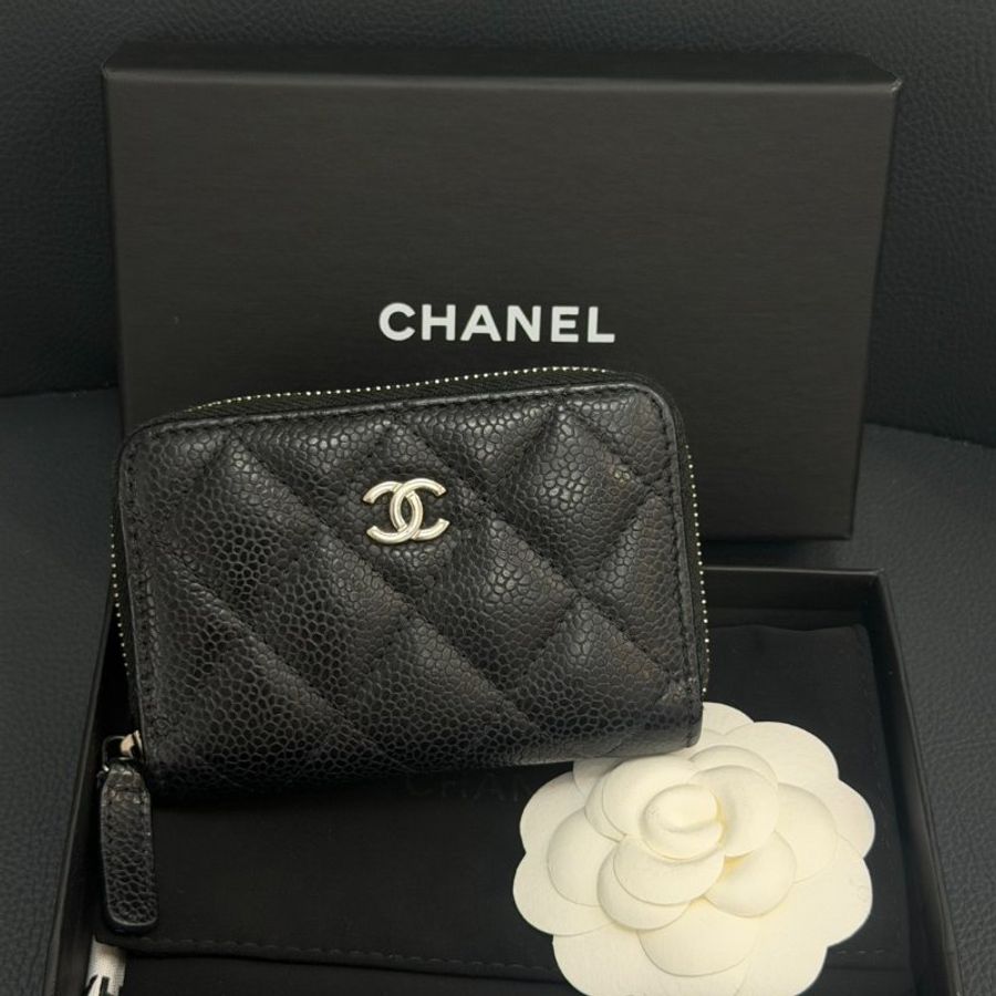 💎Han's house精品服飾💎香奈兒chanel 銀扣ㄇ字零錢包-0