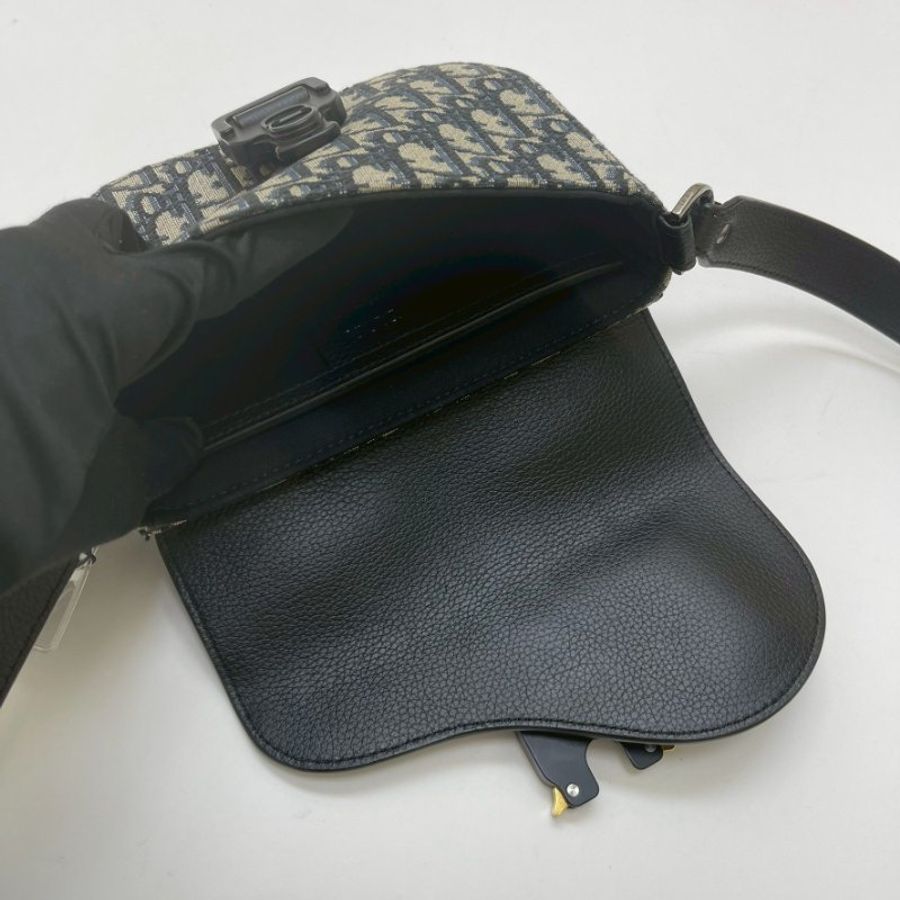 DIOR Saddle 迷你翻蓋郵差包-4