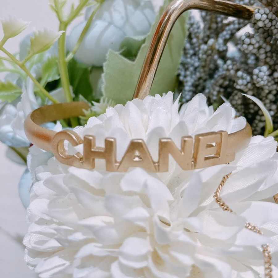 TK2100 Chanel 香奈兒經典CC字手環連戒指套裝 Gold CC Crystal Ring Chained Letter Cuff Bracelet-2