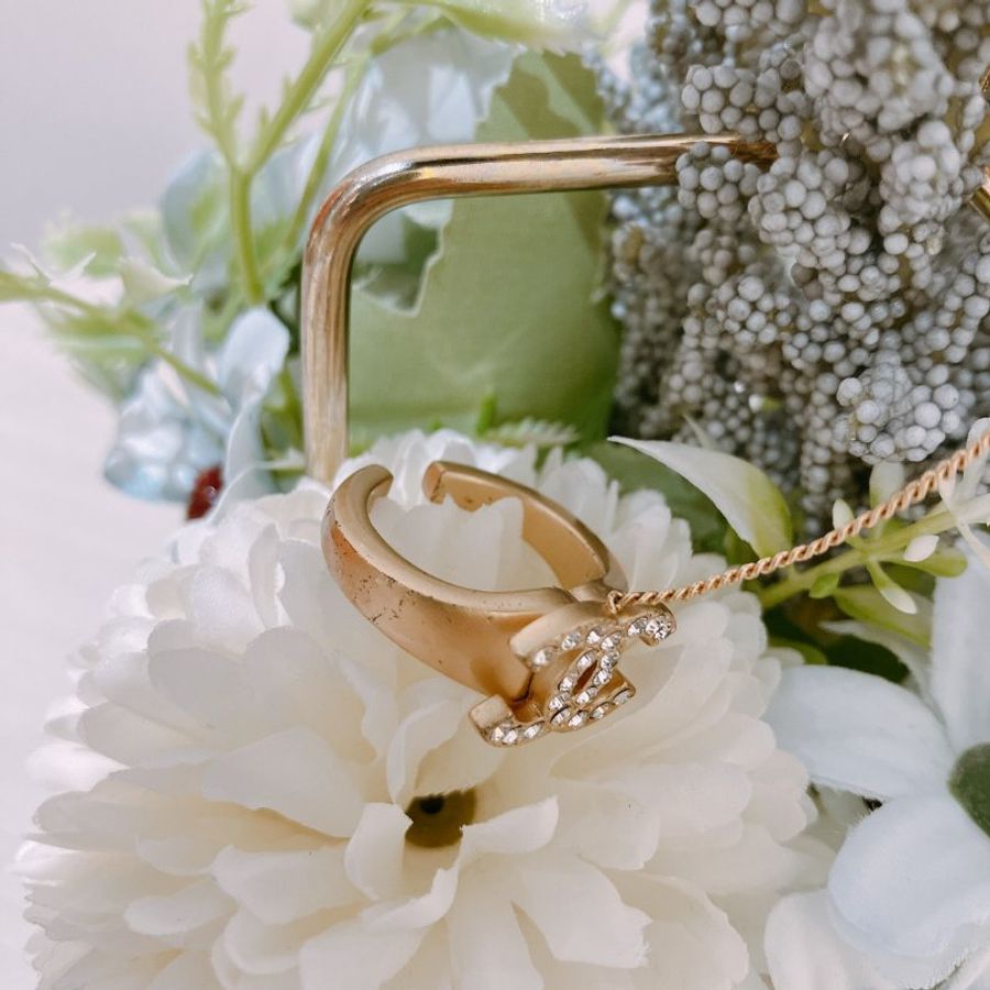 TK2100 Chanel 香奈兒經典CC字手環連戒指套裝 Gold CC Crystal Ring Chained Letter Cuff Bracelet-12