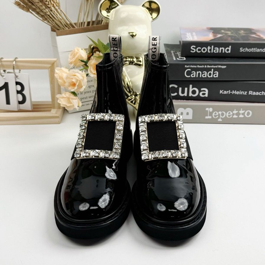 Roger Vivier rv鑽扣短靴37.5碼99新-1
