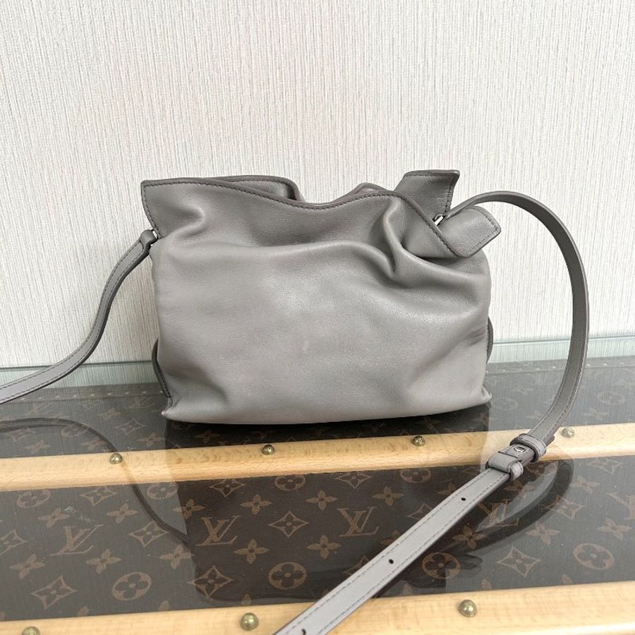 LOEWE Flamencomini灰色肩背斜背福袋包 23*18*7 98新配件塵袋-4