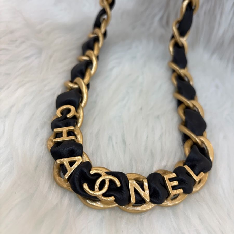 CHANEL 皮穿鍊 黑金 金釦 雙C 腰鍊 腰帶-24