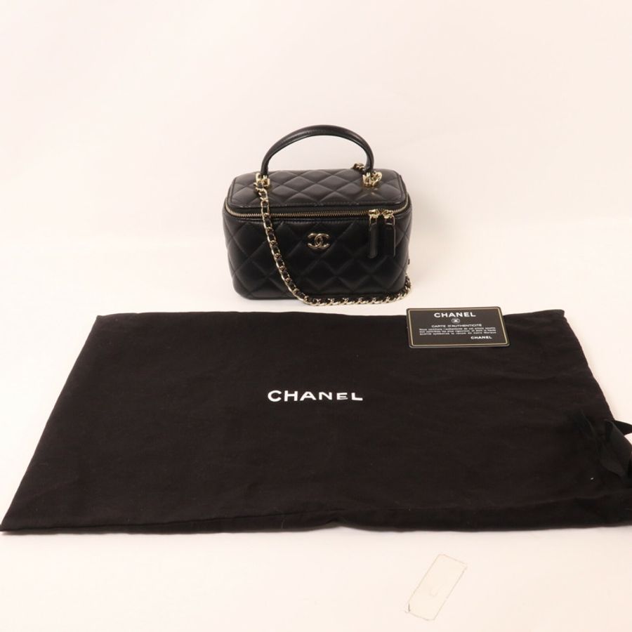 CHANEL 羊皮皮革Vanity Case鏈帶手挽肩背兩用袋-9
