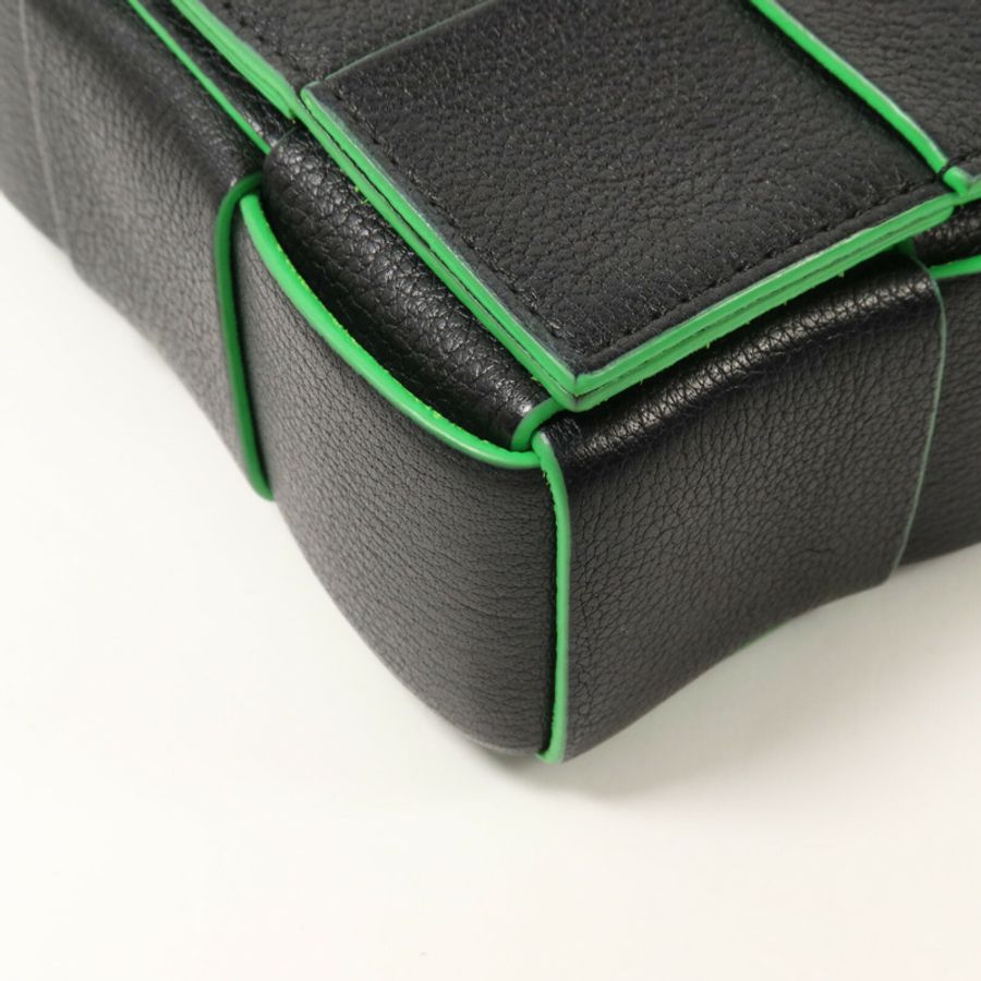 BOTTEGA VENETA 牛皮皮革Cassette Small肩背袋-13