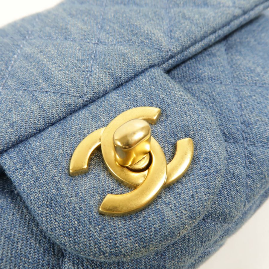 CHANEL Denim Mini Classic 20 Gold Ball肩背袋-7
