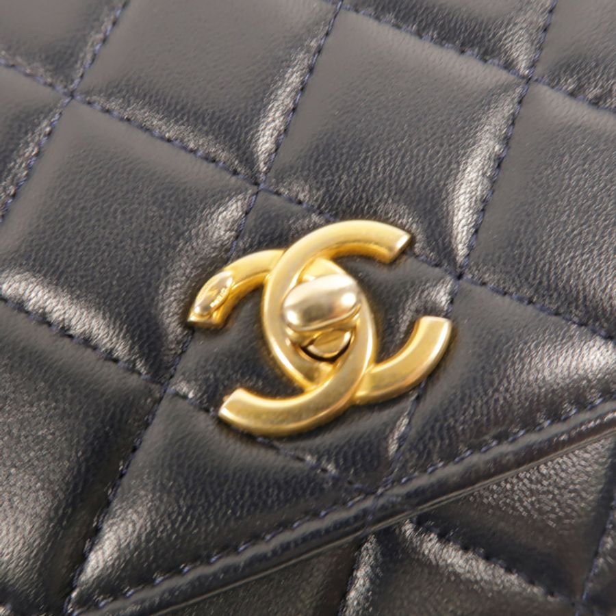CHANEL 羊皮皮革WOC Wallet On Chain Gold Ball鏈帶肩背袋-7