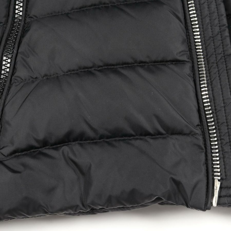 MONCLER AMIOT 男士尼龍黑色羽絨外套(二手)-11