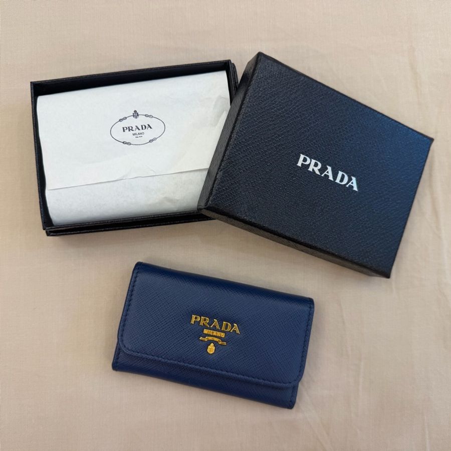 PRADA經典浮雕LOGO深藍金釦Saffinao鑰匙包卡包-0