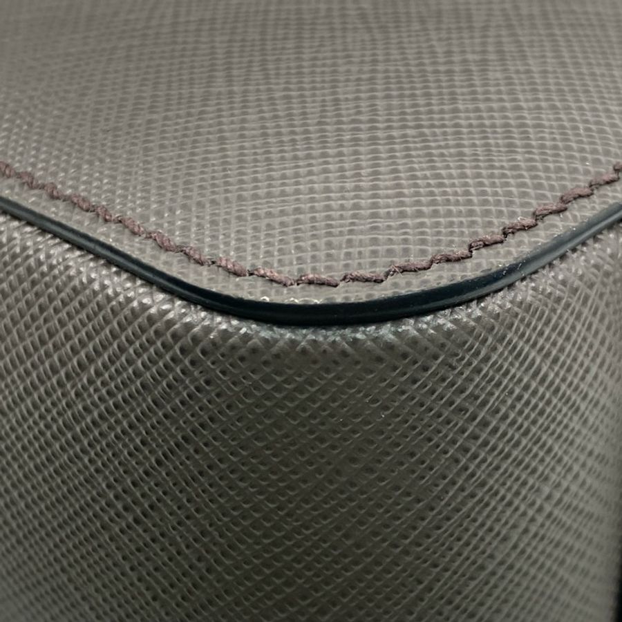 △ PRADA 普拉達 Grey Brown Saffiano Leather Brique 2 way bag 灰啡色十字壓紋皮革兩用袋 2VH069-267012441-7