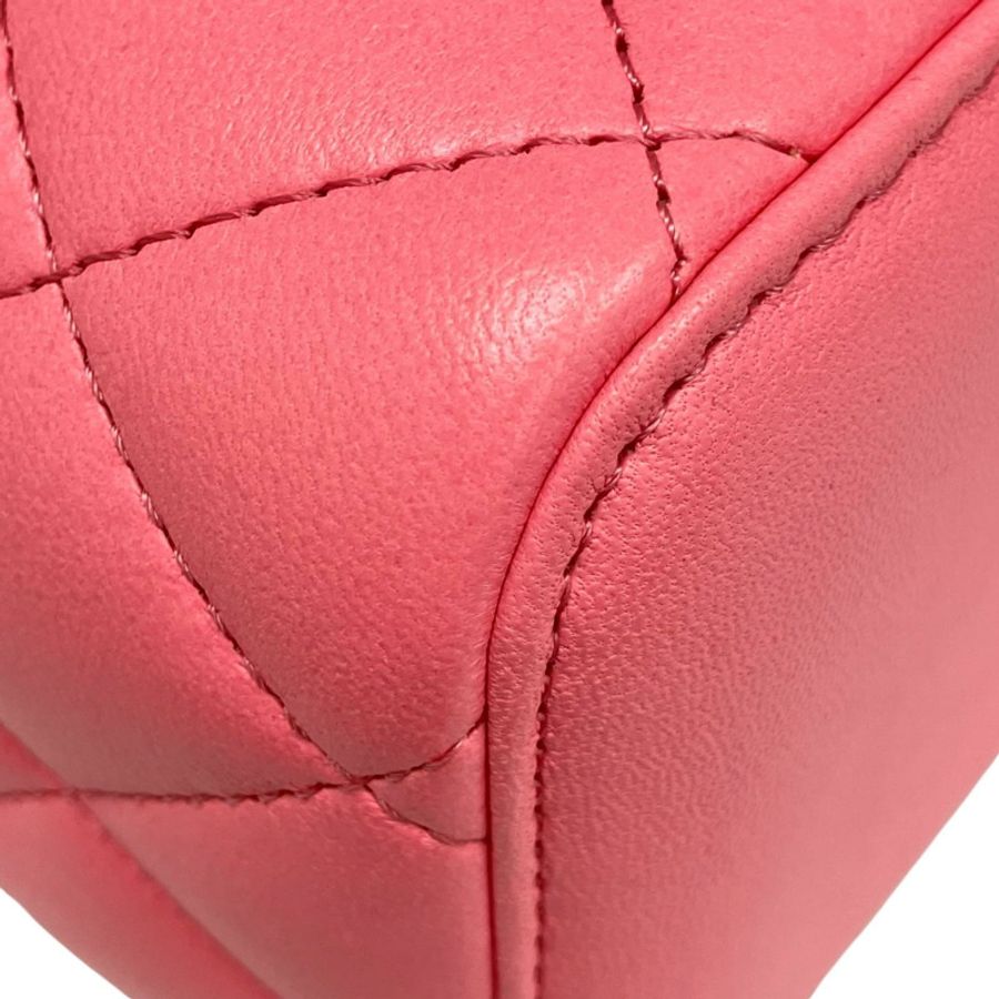 △ CHANEL 香奈兒 Pink Lambskin Gold Tone Metal Gold Ball Chain No.32 Vanity Case 粉紅色小羊皮金色金屬No.32化妝箱 AP2303-267012245-6