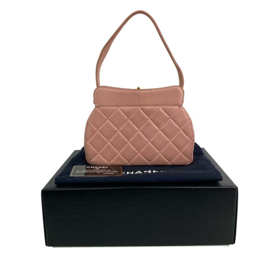 △ CHANEL 香奈兒 Pink Lambskin Gold Tone Metal No.4 Handbag 粉紅色小羊皮金色金屬No.4 手挽袋-267010885-0