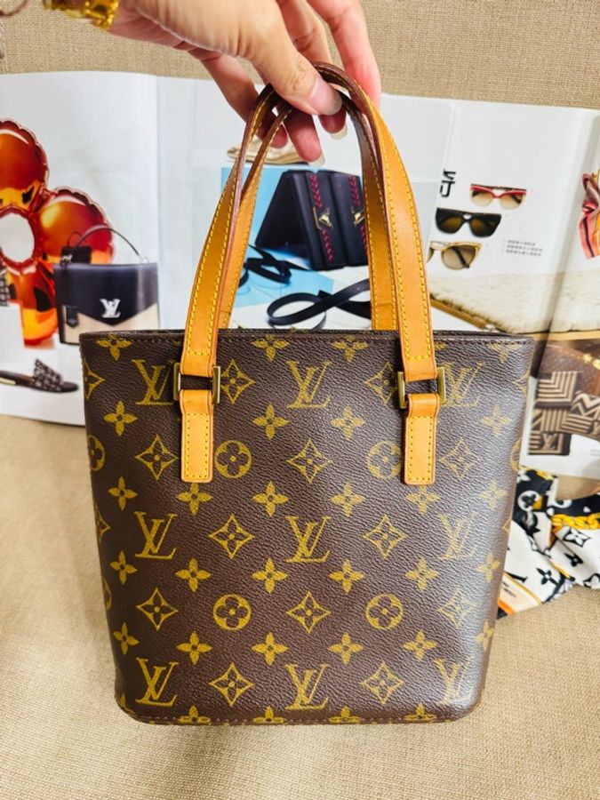 ✶ Louis Vuitton Vivian M51172 老花 薇薇安 中古包 迷你購物袋托特包 手提包-4