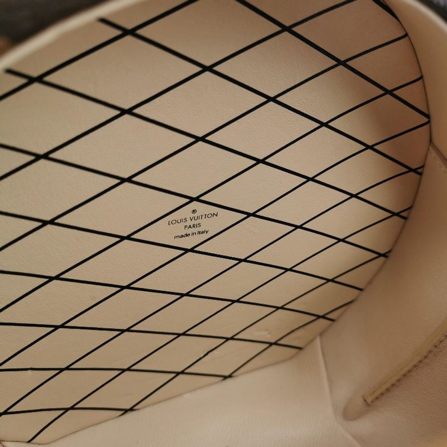 Louis Vuitton (LV) Boite Chapeau 小號植鞣革Monogram印花圓餅包晶片款-6