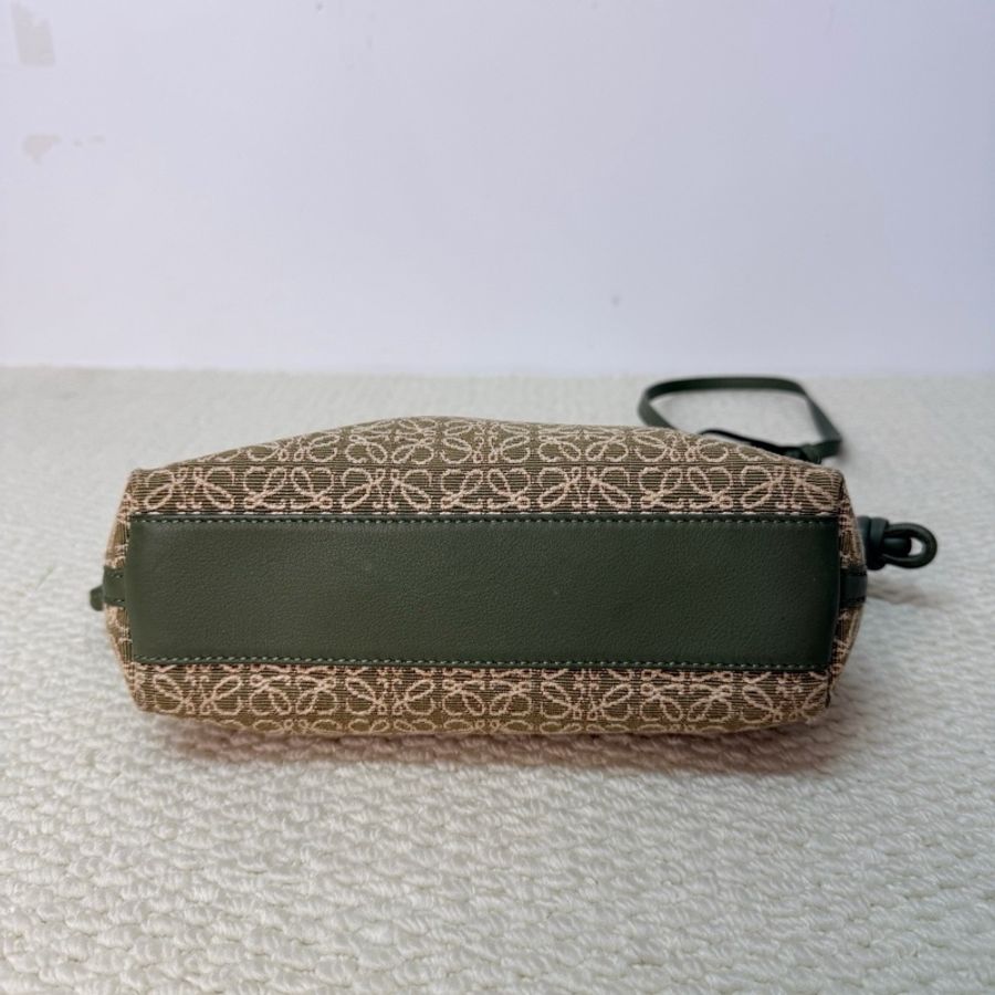 羅意威/Loewe 綠色福袋包 單肩斜挎包-4