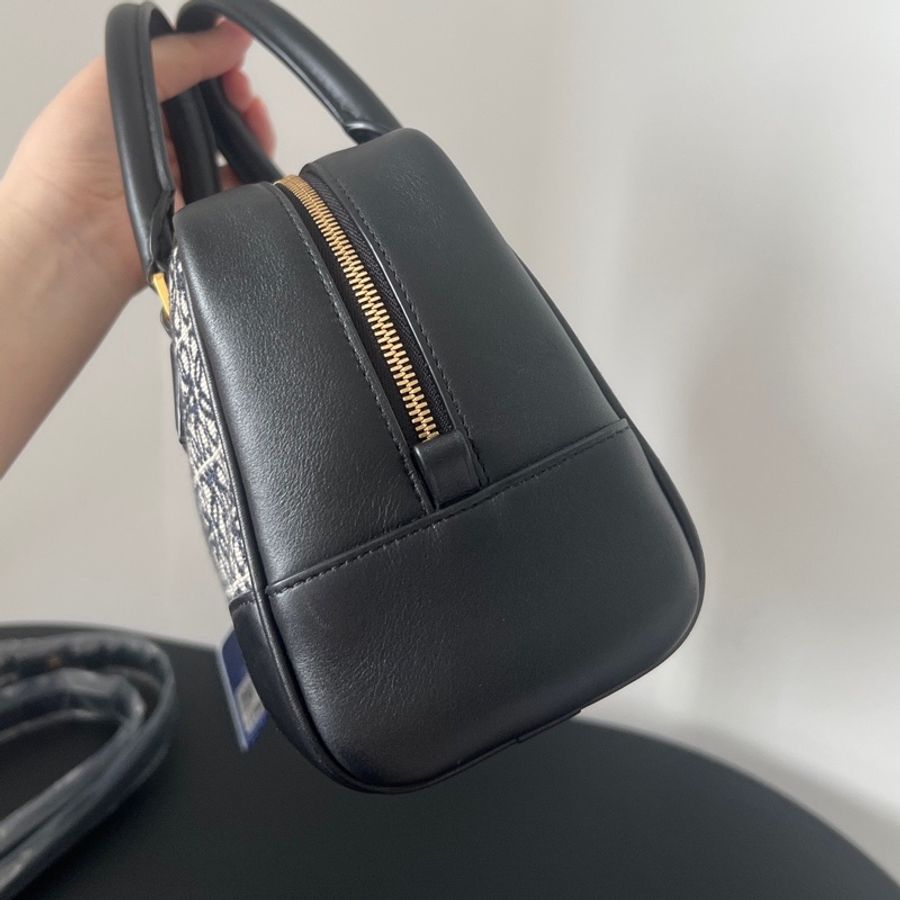 Loewe 罗意威Amazona波士顿,黑色 尺寸:26x15cm!-3