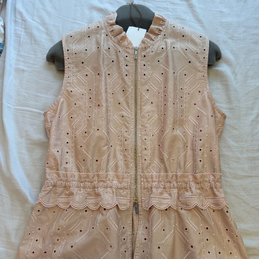 Hermès 無袖刺繡襯衫 / KG Rose Palomino / 36碼 (全新)-0