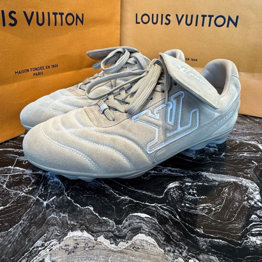 Louis Vuitton 路易威登 牛皮絨面革休閒鞋 25ss新款麂皮足球鞋 43碼-4