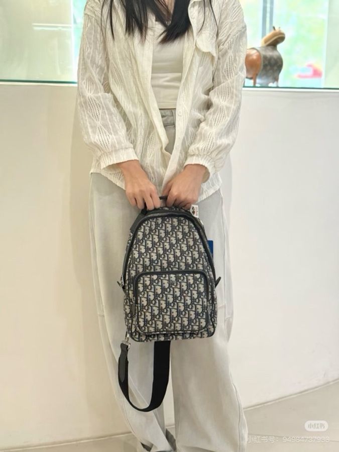 威選精品|Dior Oblique 老花胸包 🎒✨-1