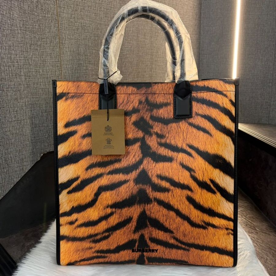 BURBERRY BURBERRY Tiger Print Denny手提包-0