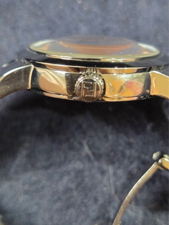 Fendi Orologi 經典系列石英腕錶-1