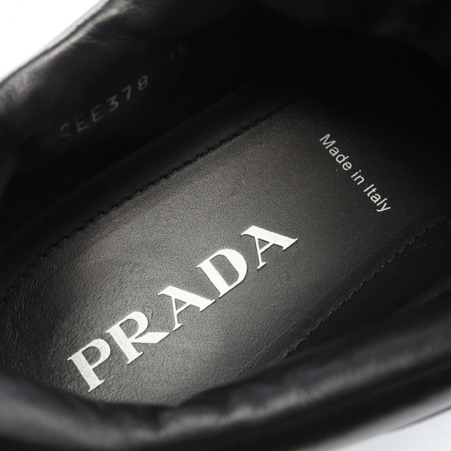 PRADA 男士黑白雙色真皮運動鞋(二手)-4