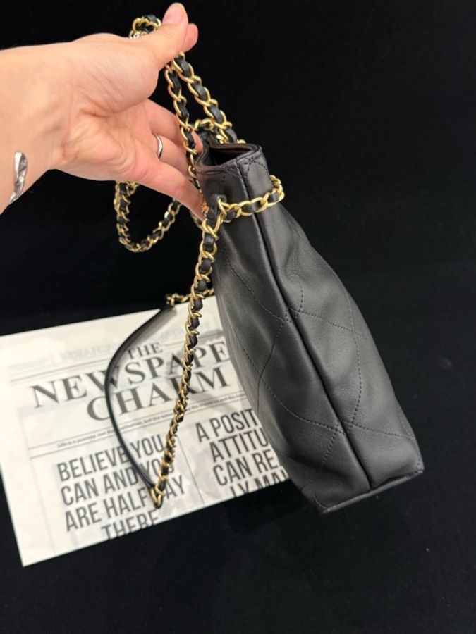 99新 Chanel/香奈兒21s 嬉皮黑金滾邊tote-1
