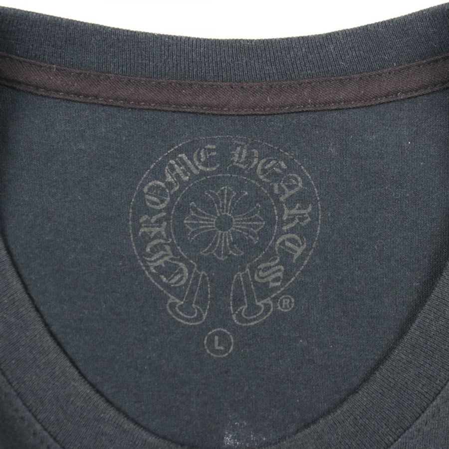 鉻心 (CHROME HEARTS) 馬蹄形圖案,袖口和背部均有品牌標誌,附口袋。黑色純棉長袖T卹,男用二手。-2